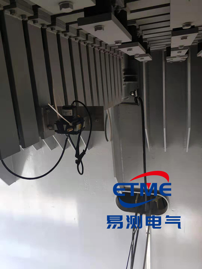 港珠澳大橋應用拉繩位移傳感器測量橋面鏈接縫